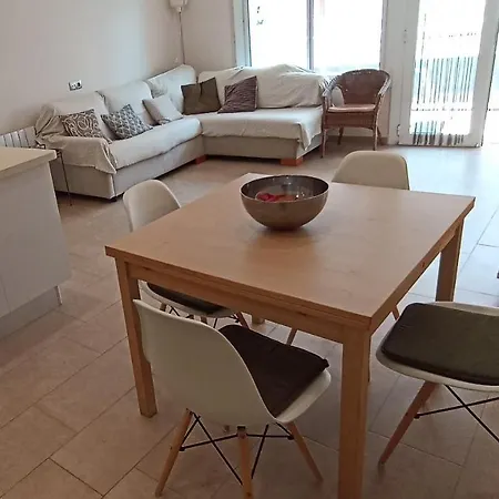 Apartamento Platja Llarga - Primera Linea De Mar Tarragona
