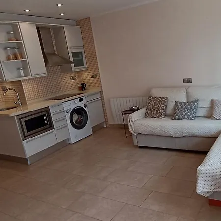 Platja Llarga - Primera Linea De Mar Apartamento